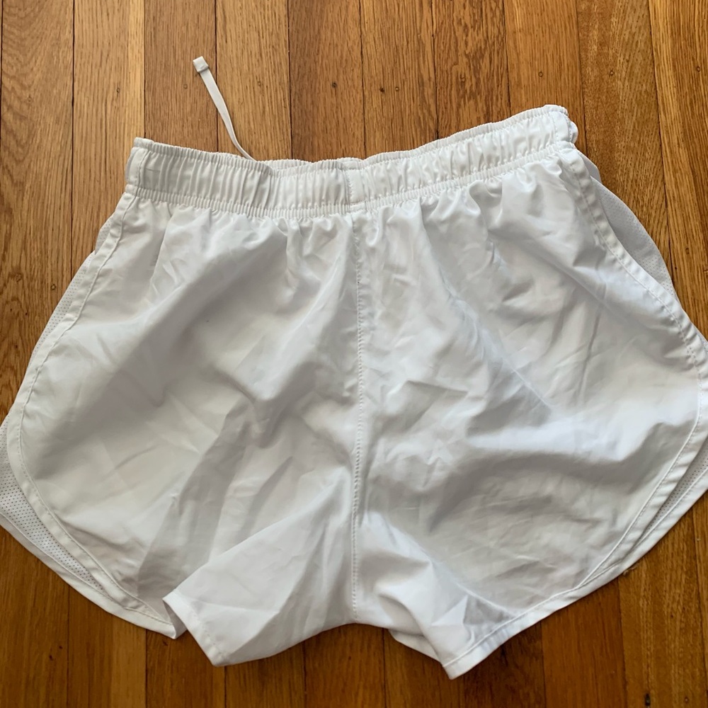 Nike Women’s White Athletic Running Shorts with Reflective Swoosh - Picture 3 of 4